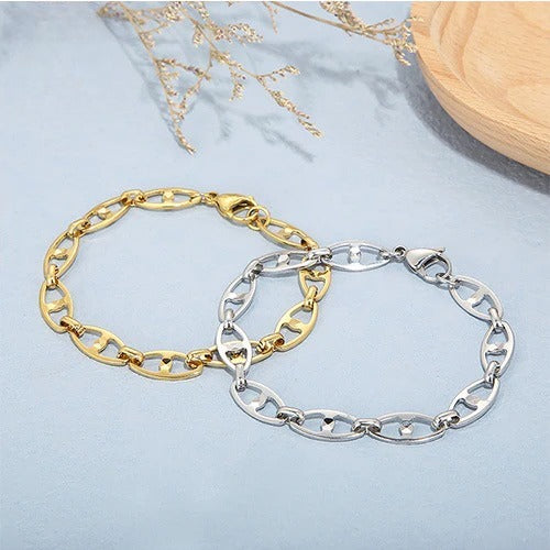 Cutout Oval Link Chain Bracelet