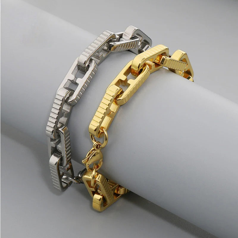 Classic Curb Chain Bracelet