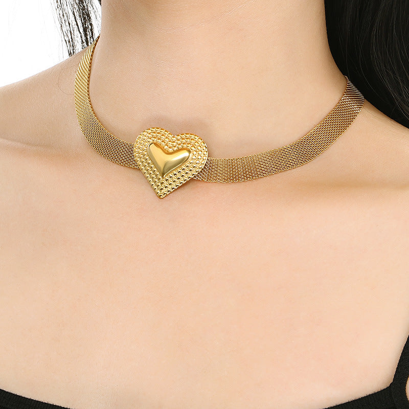 Textured Heart Gold Mesh Necklace & Bracelet Set