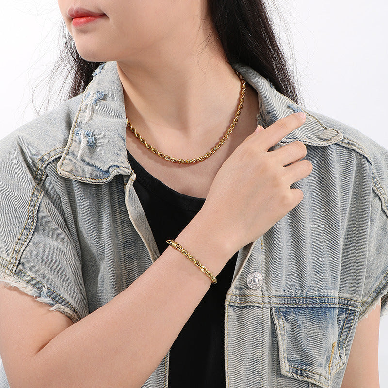 Electroplated 18K Gold Classic Twist Chain Stainless Steel 2/3/4/5mm Twist Rope Twist Chain Bracelet Spot Jewelry