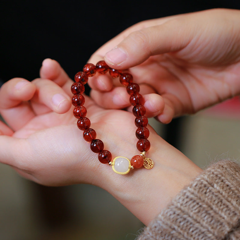 天然血珀南红单圈手串男女 和田玉路路通吊福牌手链
