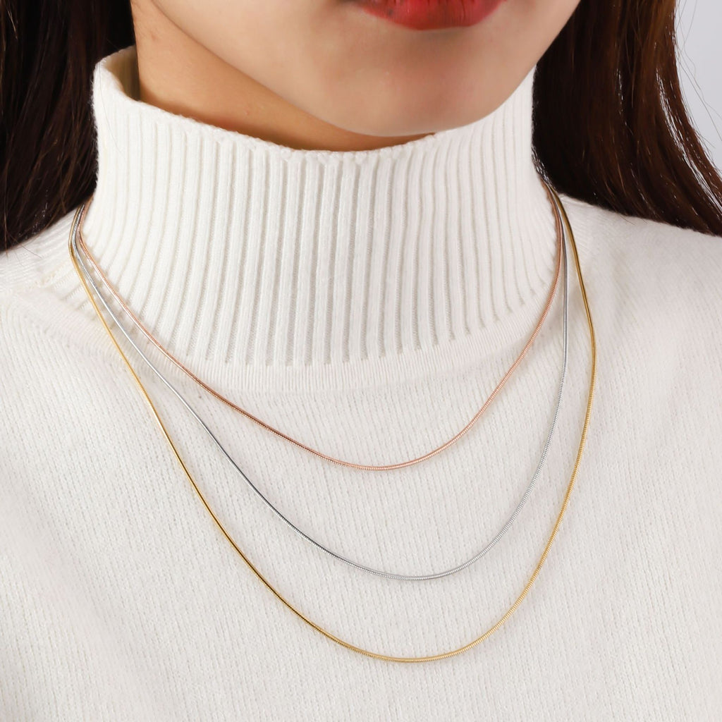 Cross-border stainless steel multi-layer stacked snake bone chain female versatile high-sense collarbone chain wholesale ins wind round snake necklace