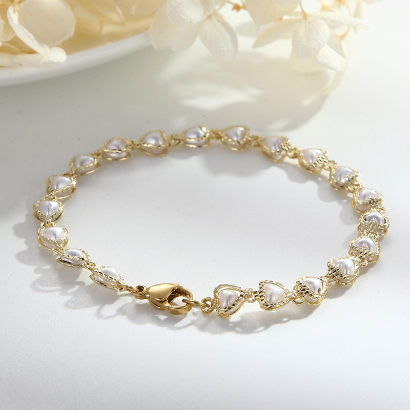 Fresh one-piece love pearl copper bracelet, simple and cold wind design stainless steel splicing bracelet