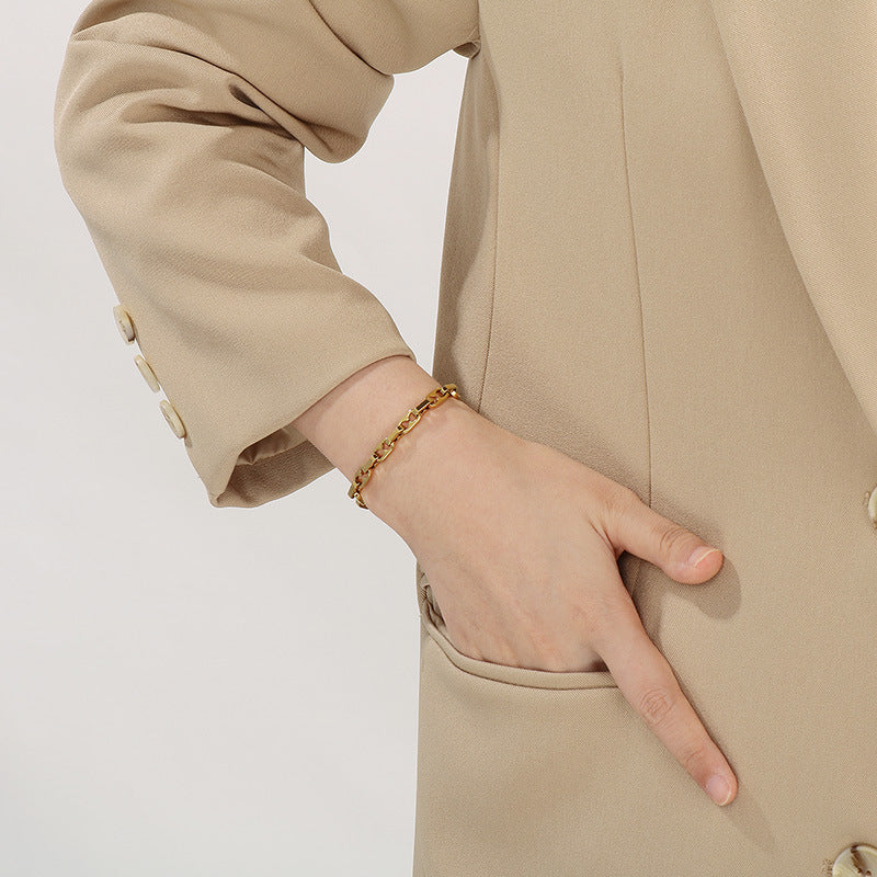 ins wind stainless steel interlocking pig nose bracelet trend titanium steel neutral summer 18K gold jewelry bracelet