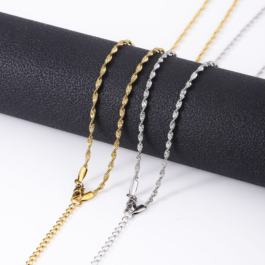 Europe and the United States hot-selling stainless steel twist push dense vacuum electroplating 18K gold plain chain necklace minimalist jewelry titanium steel clavicle chain