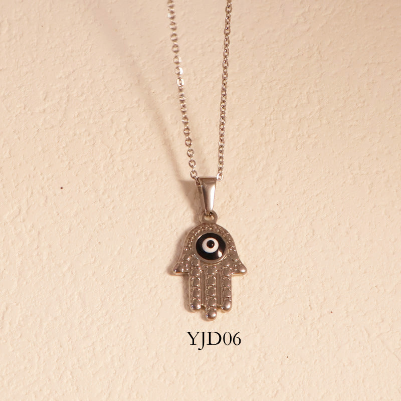 European and American blue eyes devil eye pendant necklace ethnic style vacation clavicle chain plated 24k gold vintage accessories for women