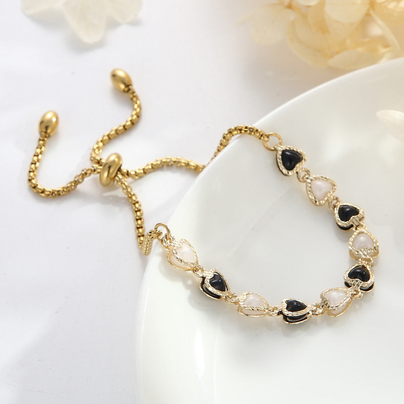 Foreign trade cross-border hot-selling jewelry versatile creative models, dripping oil devil's eye love copper bracelet