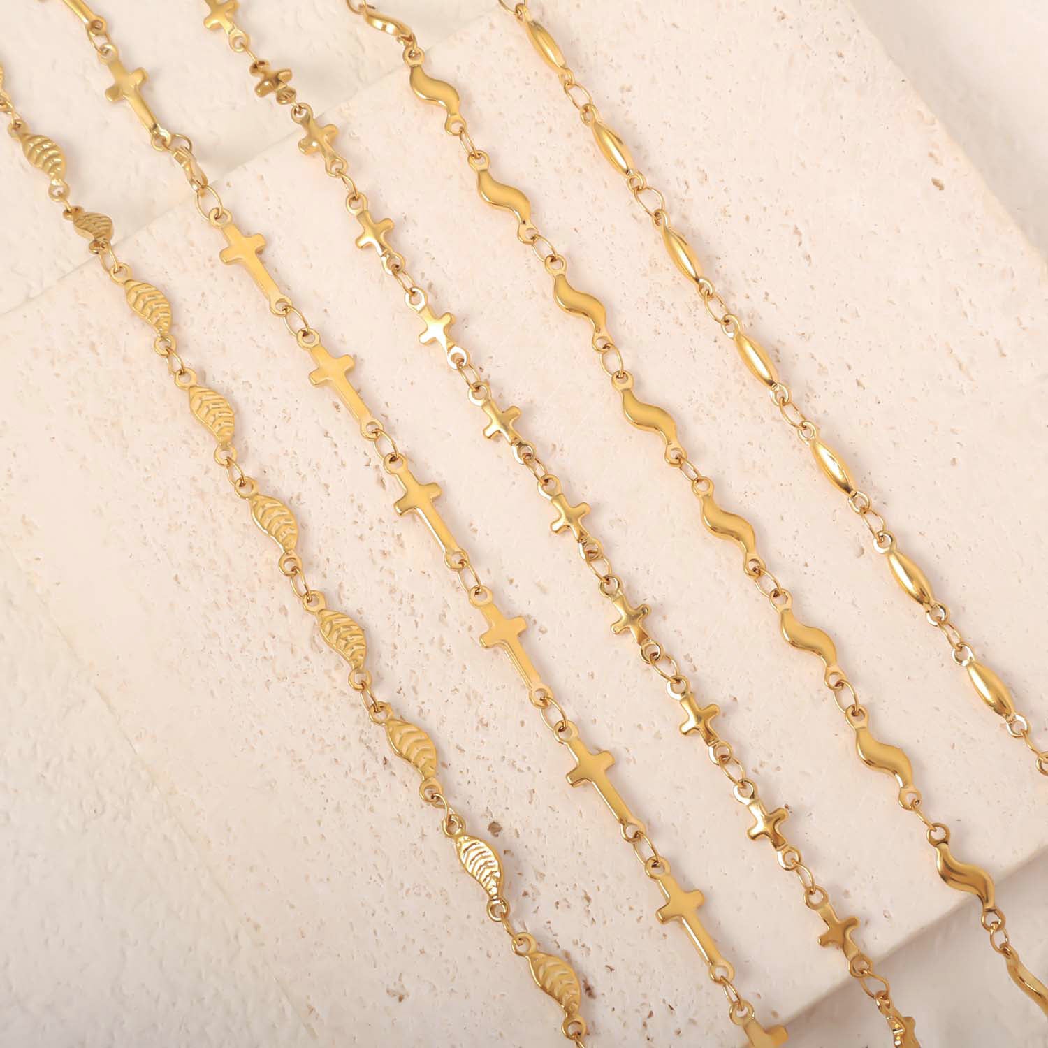 Cross-border stainless steel leaf wavy cross necklace, fashion creative DIY handmade chain jewelry accessories wholesale