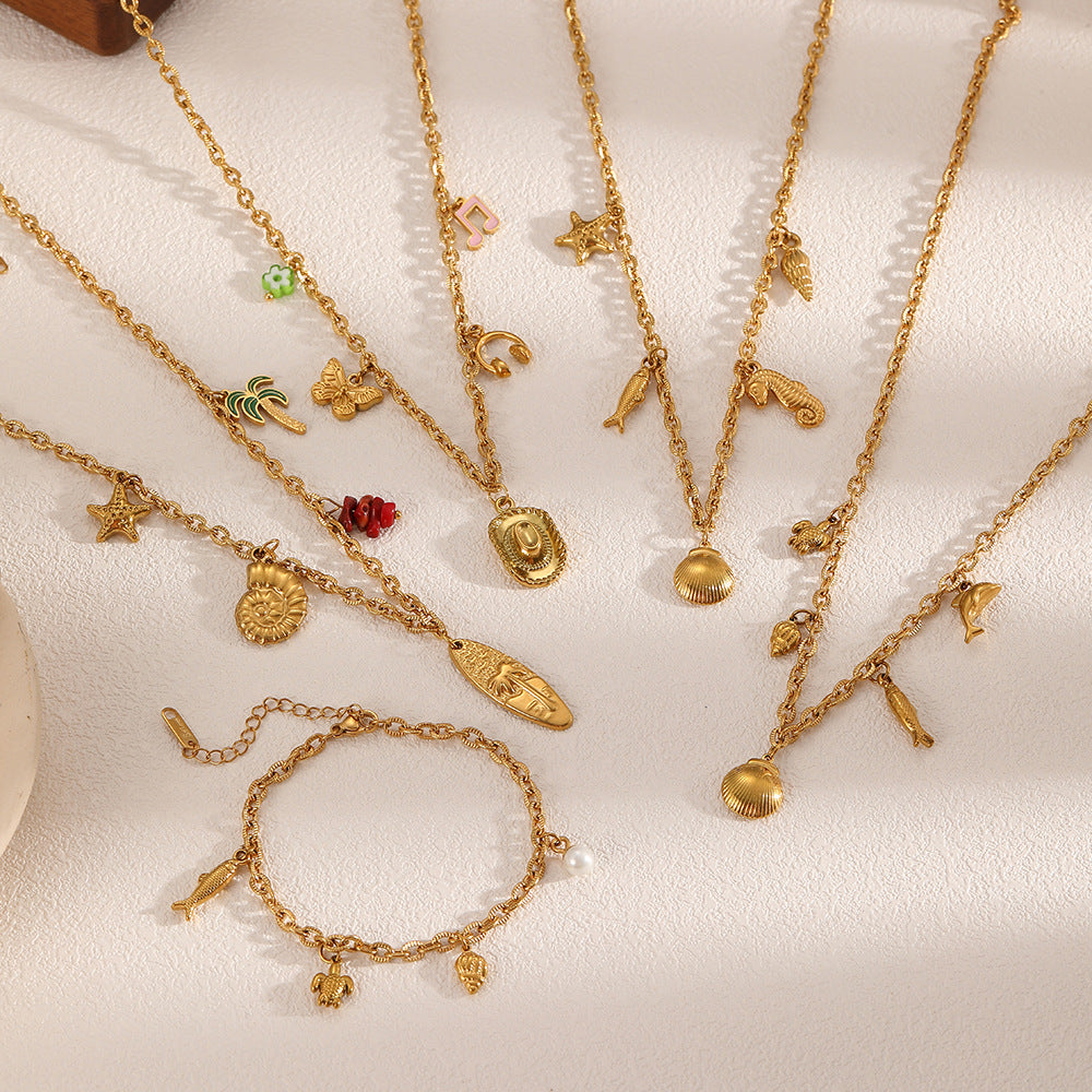 Cross-border European and American ocean starfish pendant, conch necklace, women's versatile light luxury stainless steel plated 18K gold-plated collarbone chain