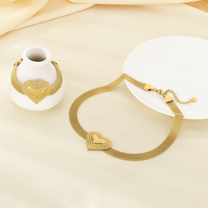 Textured Heart Gold Mesh Necklace & Bracelet Set