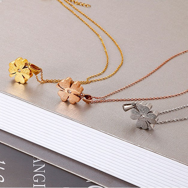 Four-Leaf Flower Pendant Necklace