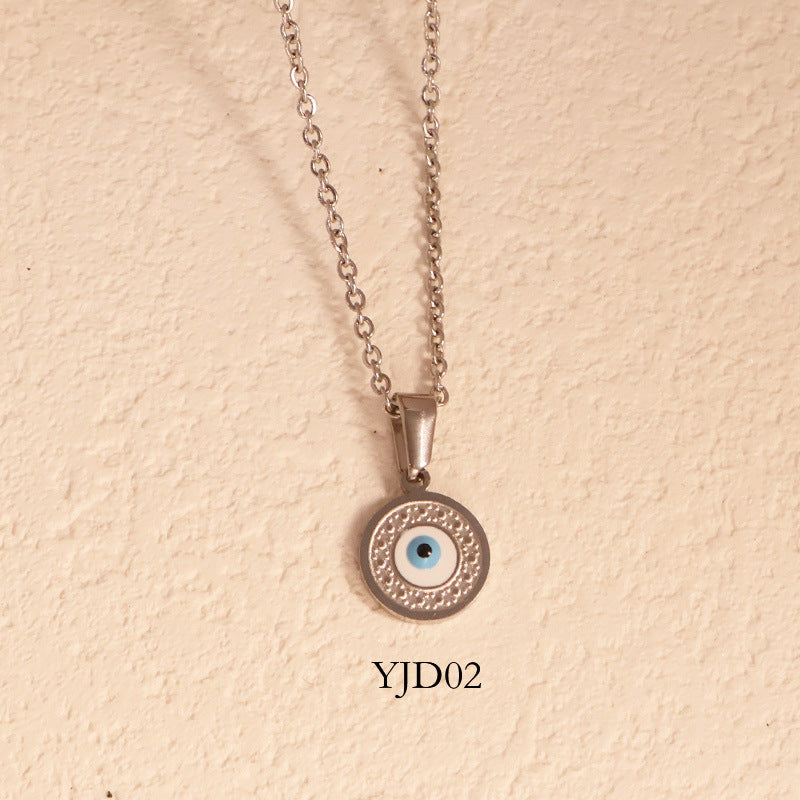 European and American blue eyes devil eye pendant necklace ethnic style vacation clavicle chain plated 24k gold vintage accessories for women