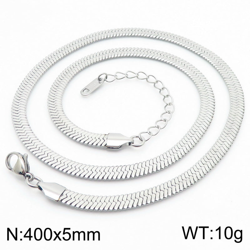 Minimalist Herringbone Chain Necklace