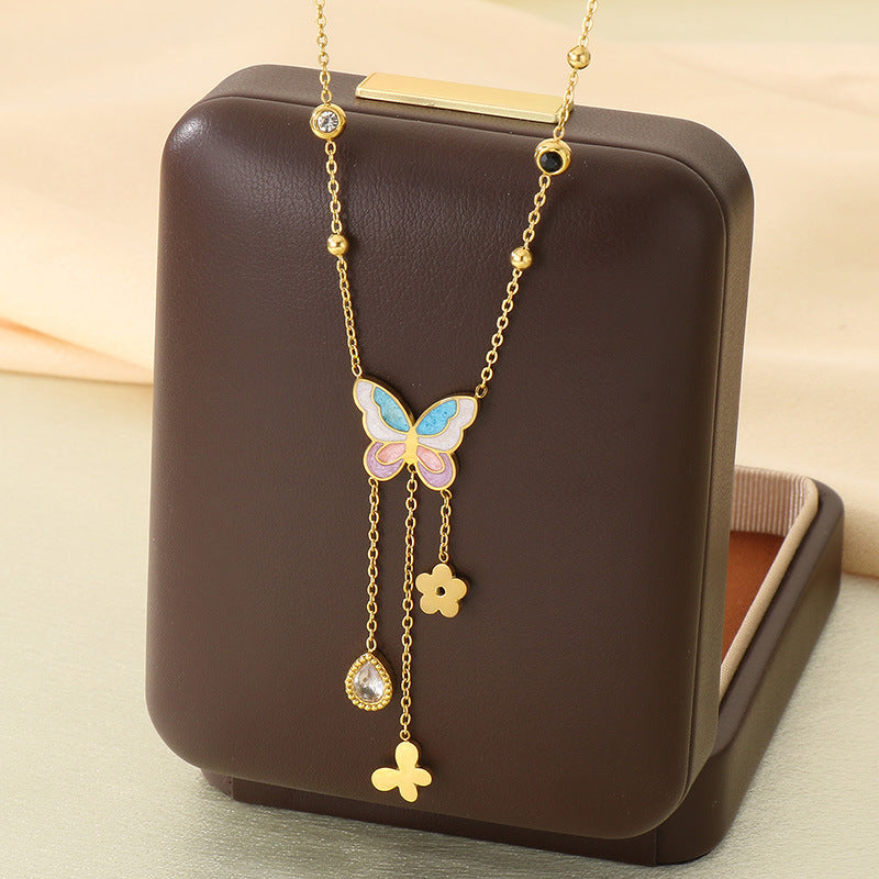 Whale Tail Pendant Necklace
