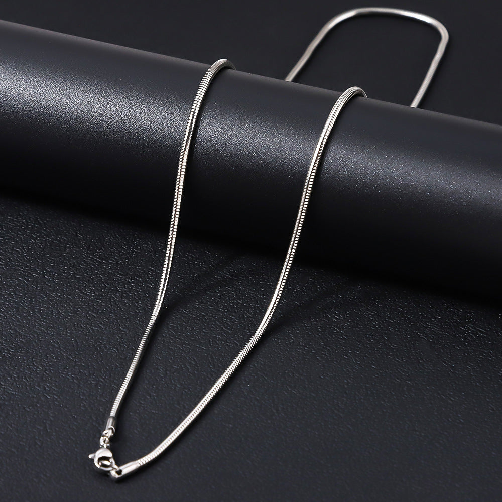 Cross-border men's stainless steel necklace, hot-selling women's collarbone chain chain in Europe and America, versatile high-end titanium steel necklace