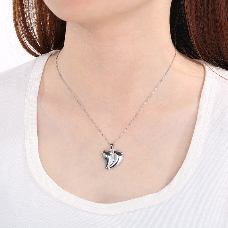 Cross-border high-end ins smooth three-dimensional love stainless steel O-chain necklace fashion peach heart titanium steel collarbone chain