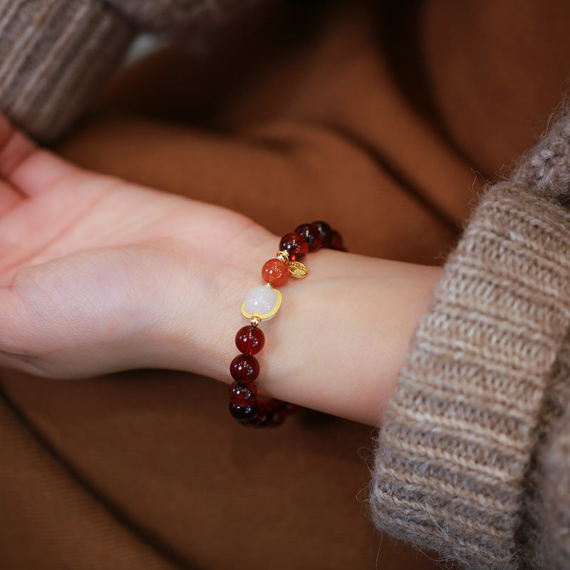 天然血珀南红单圈手串男女 和田玉路路通吊福牌手链