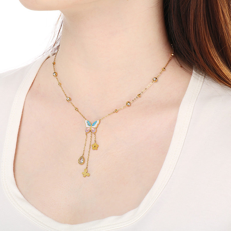 Whale Tail Pendant Necklace