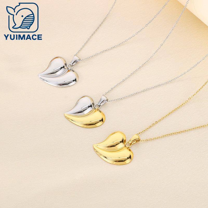 Cross-border high-end ins smooth three-dimensional love stainless steel O-chain necklace fashion peach heart titanium steel collarbone chain