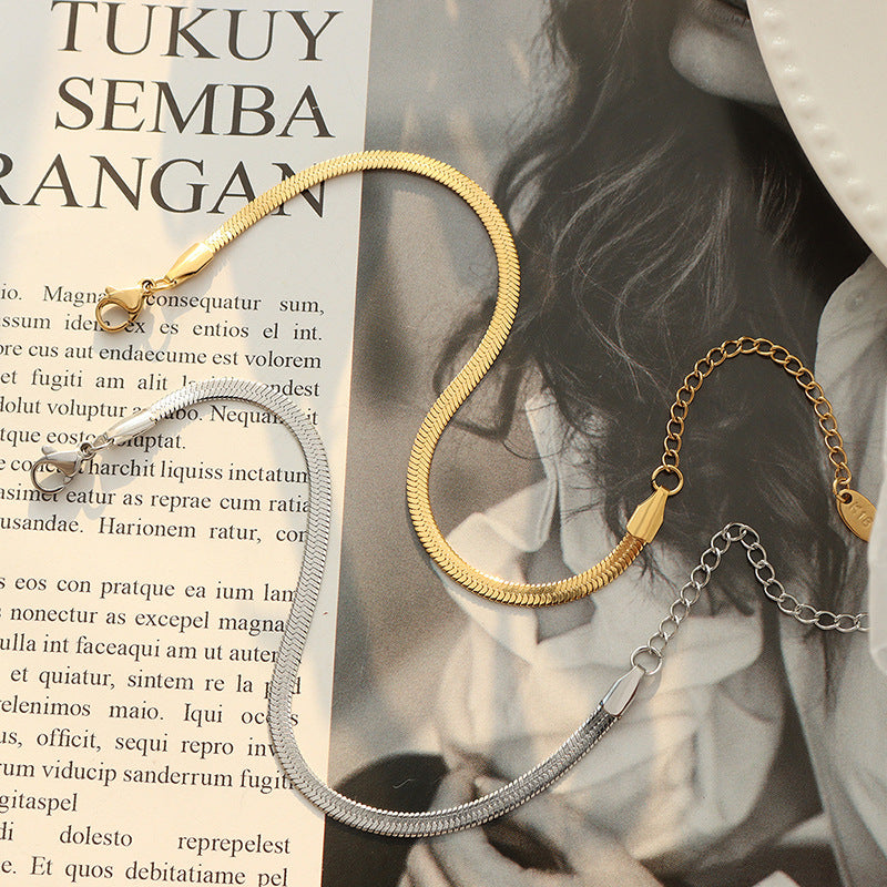 European and American ins blade chain personalized versatile titanium steel snake bone chain niche design Spice Girl necklace bracelet jewelry set