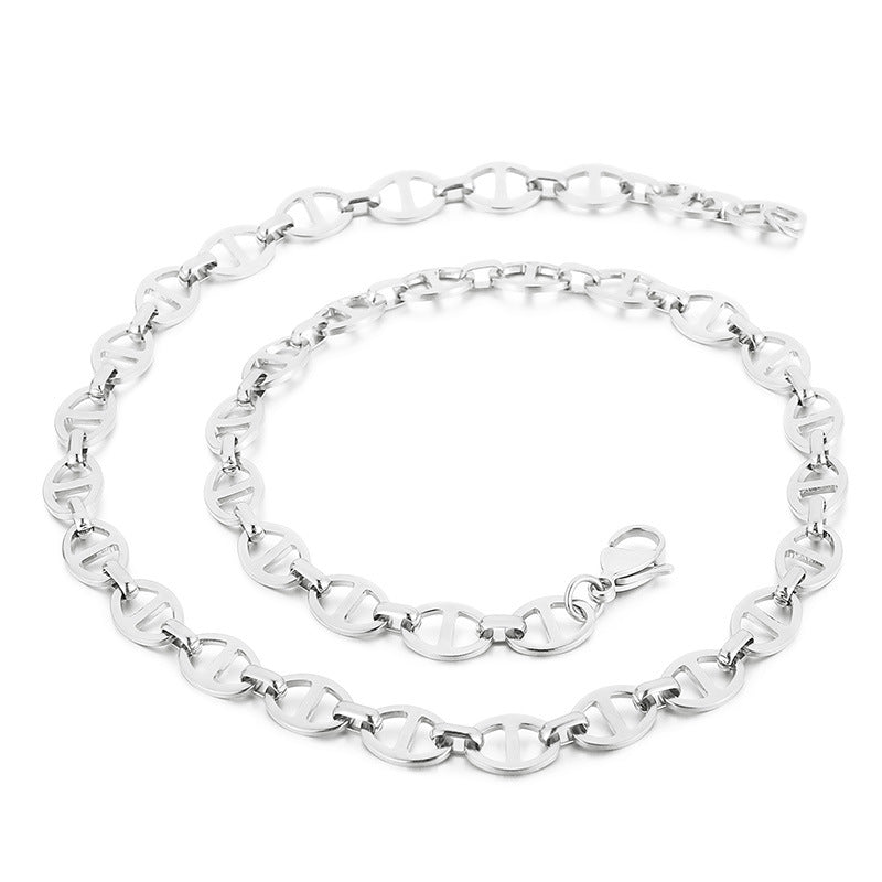 Creative stainless steel Japanese character 6/7/8 mm pig nose buckle necklace, niche simple individual cold wind versatile necklace