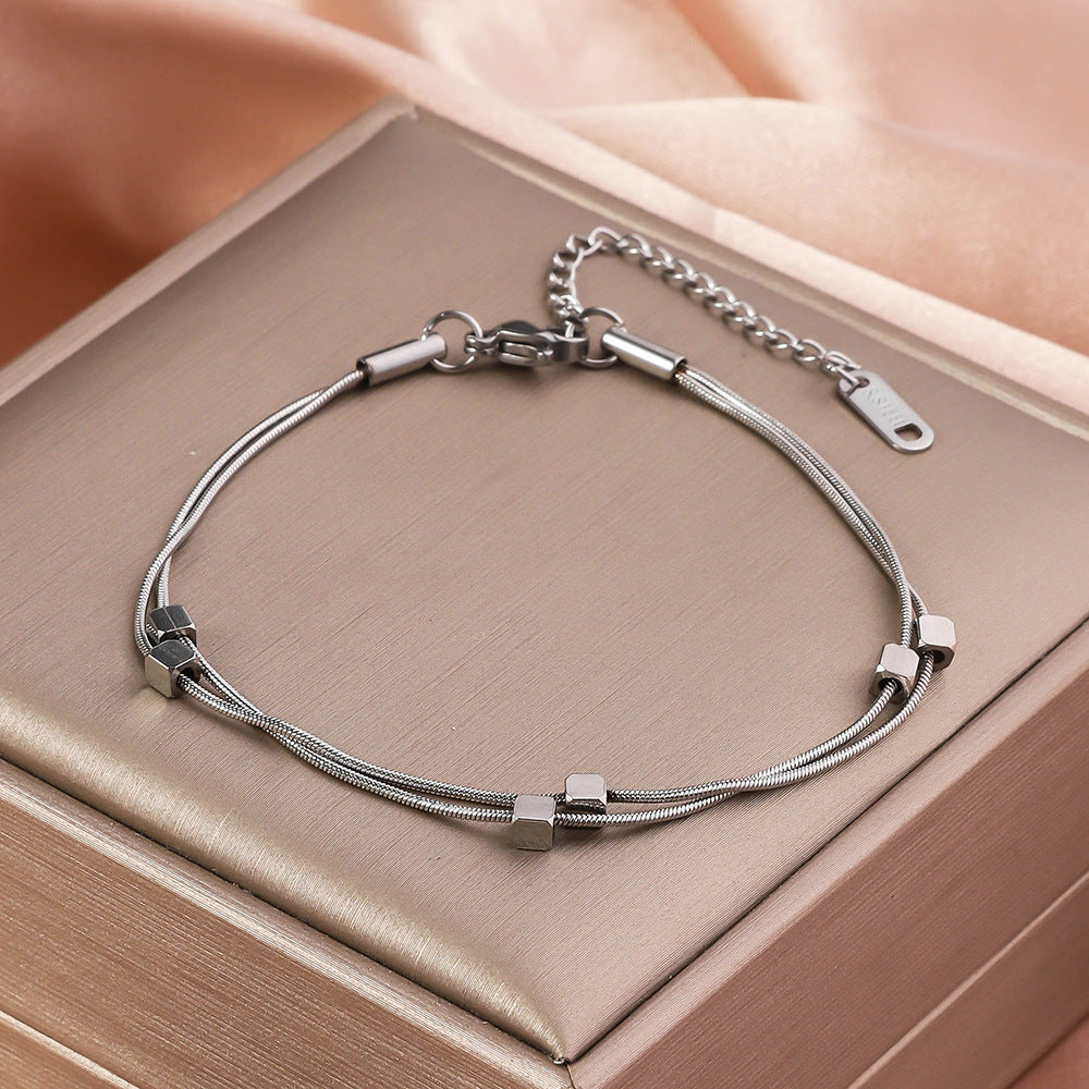 Stainless steel round snake clip square bracelet women's European and American trend fashion furnace 18K vacuum plated titanium steel bracelet