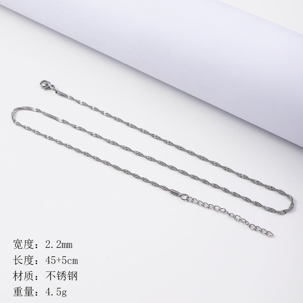 Europe and the United States hot-selling stainless steel twist push dense vacuum electroplating 18K gold plain chain necklace minimalist jewelry titanium steel clavicle chain