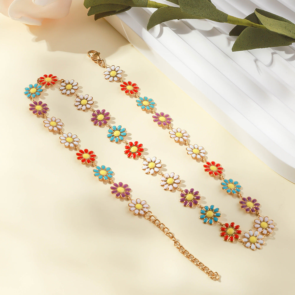 Cross-border exclusive for Europe and the United States, oil dripping colored daisy pendant, stainless steel necklace, flower necklace, clavicle titanium steel necklace