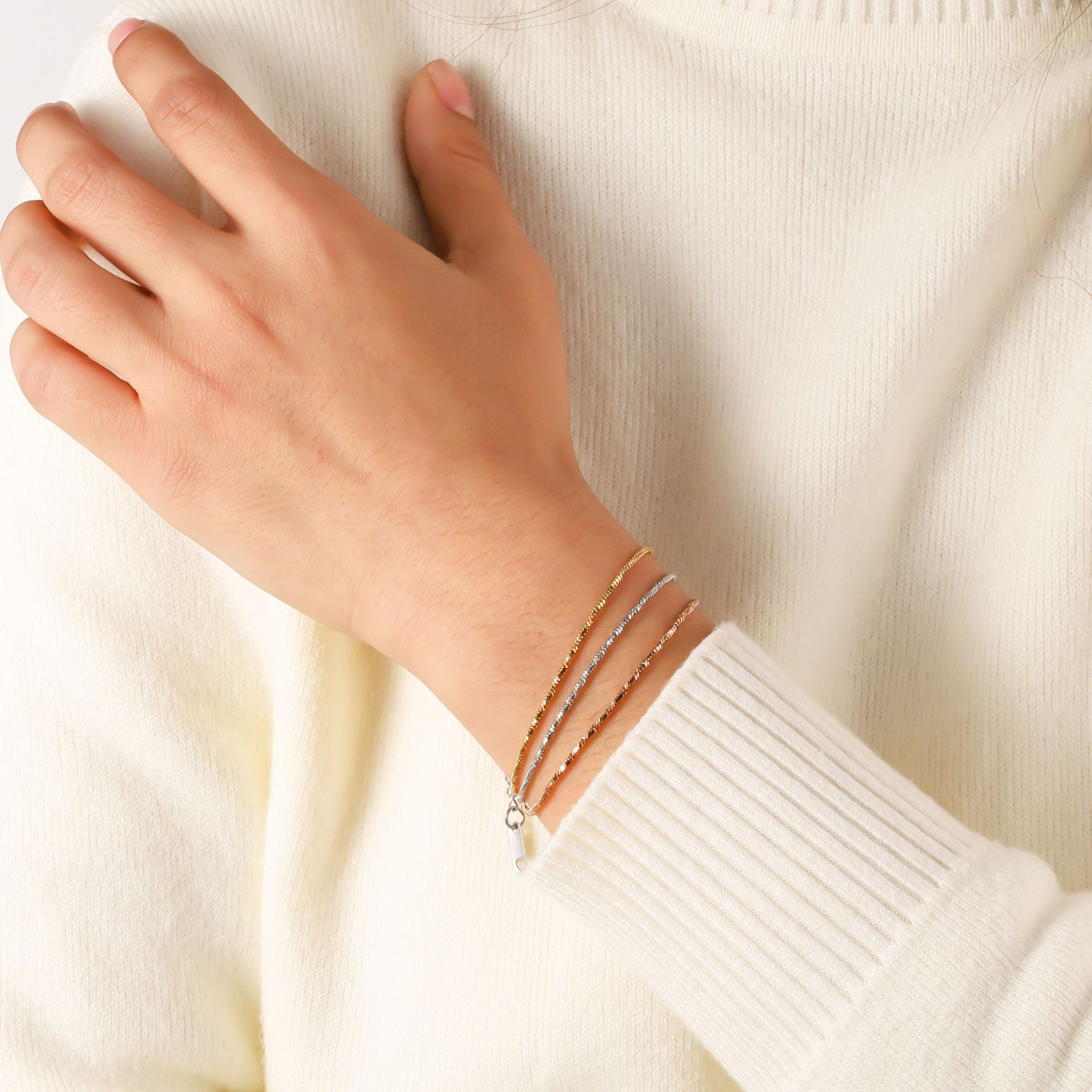 Stainless Steel Twisted Square Snake Bracelet Women's European and American Trend Fashion Furnace 18K Vacuum Electroplating Titanium Steel Snake Bone Chain Bracelet