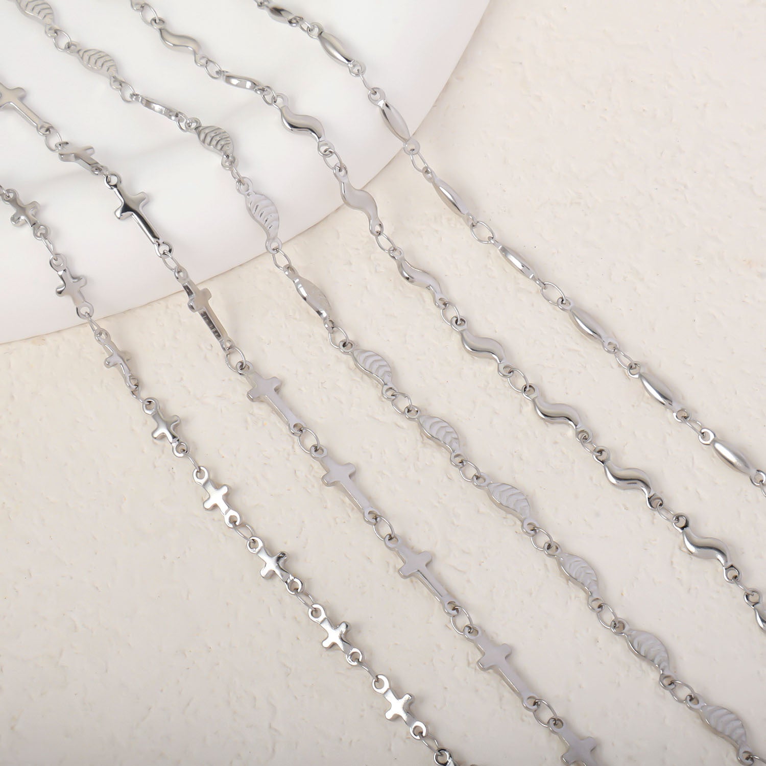 Cross-border stainless steel leaf wavy cross necklace, fashion creative DIY handmade chain jewelry accessories wholesale