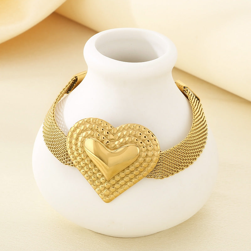 Textured Heart Gold Mesh Necklace & Bracelet Set