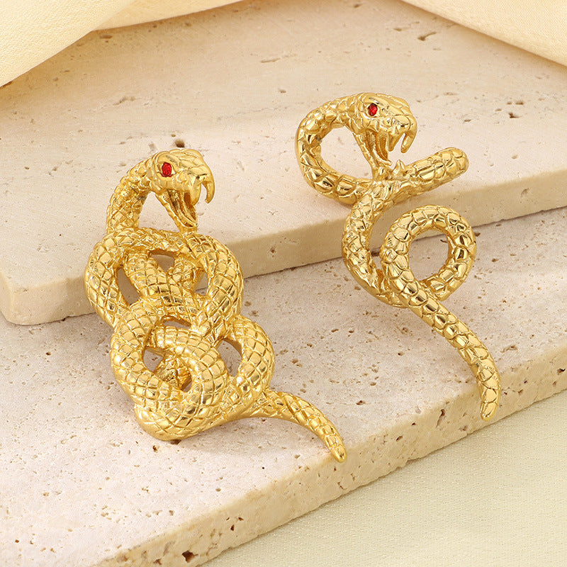 European and American cross-border new personalized trend stainless steel 18k gold zodiac snake pendant, Year of the Snake accessories, pendant accessories