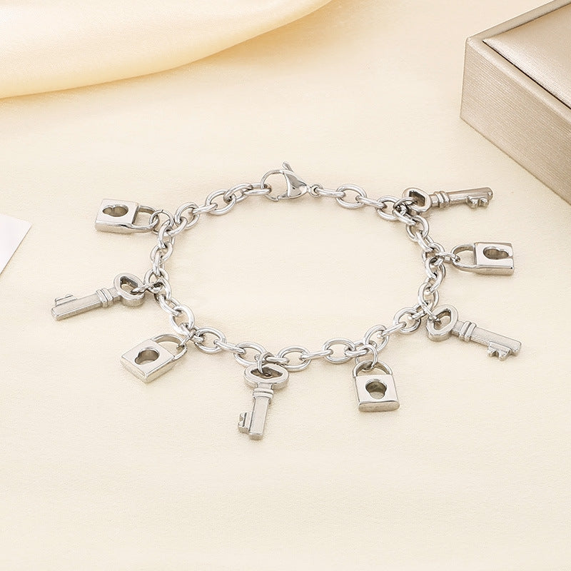 ins wind love element key lock tag pendant stainless steel bracelet trend retro titanium steel plated 18K gold jewelry
