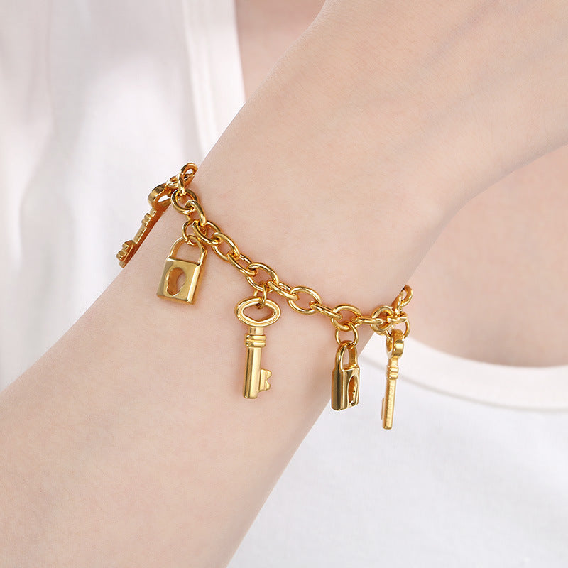 ins wind love element key lock tag pendant stainless steel bracelet trend retro titanium steel plated 18K gold jewelry