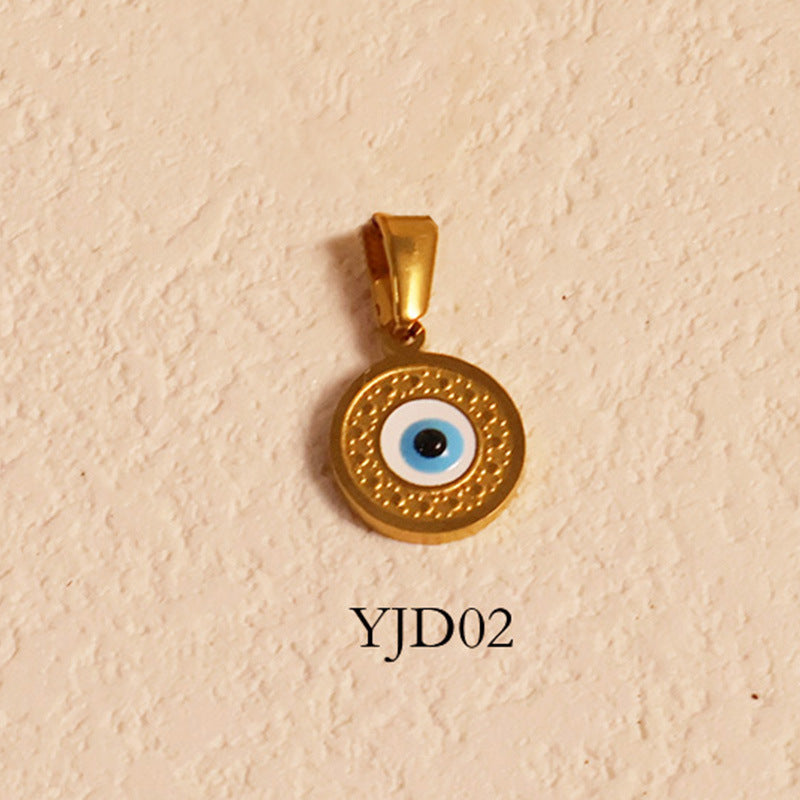 European and American blue eyes devil eye pendant necklace ethnic style vacation clavicle chain plated 24k gold vintage accessories for women