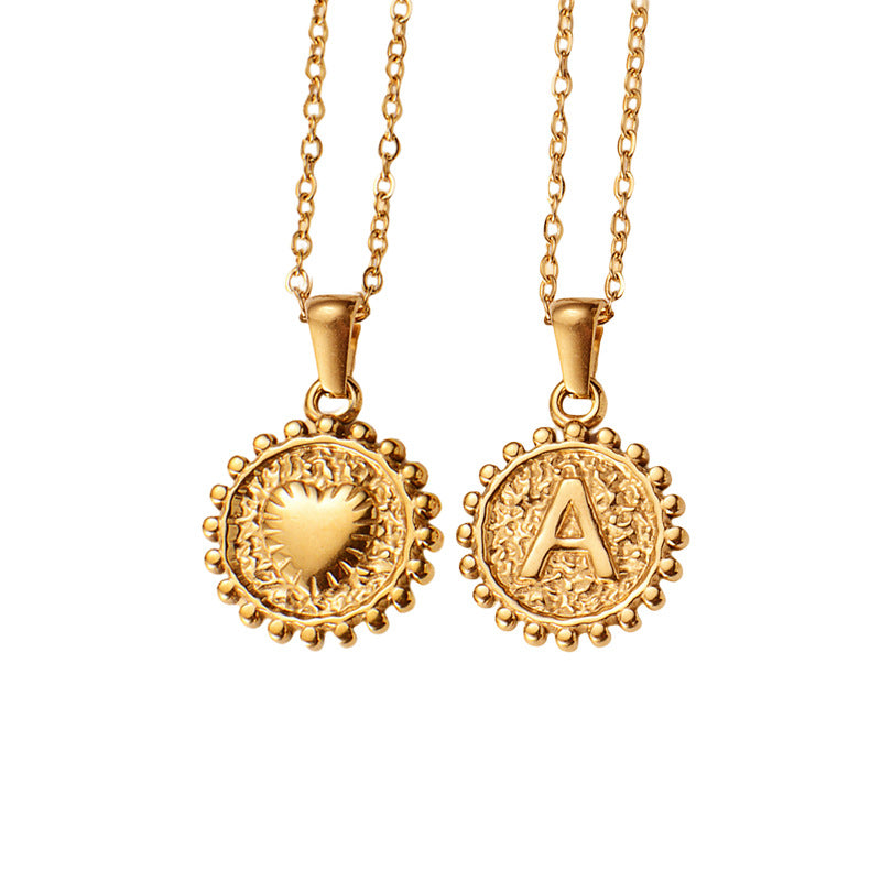 Cross-border hot-selling titanium steel necklace strip does not fade 18k gold-plated A-Z letter chain pendant fashionable couple gift