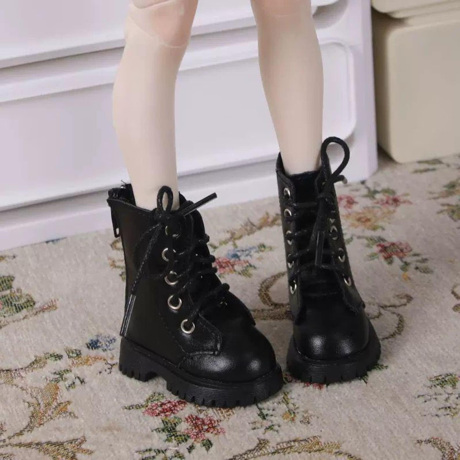 BJD Doll Combat Boots 1/4 MSD – Lace Up Doll Boots, Unisex Work Boots Style, Black White Khaki Gray Doll Shoes