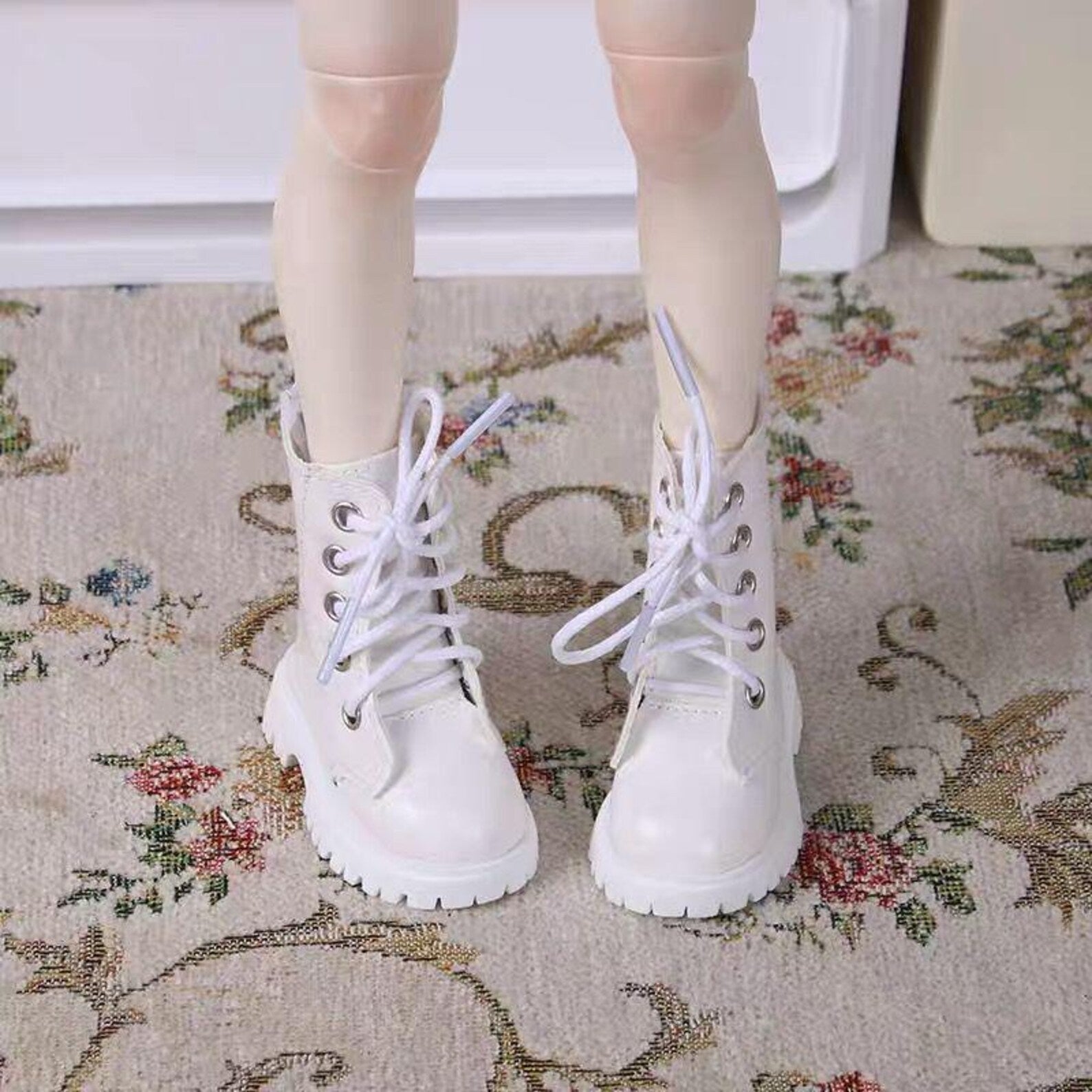 BJD Doll Combat Boots 1/4 MSD – Lace Up Doll Boots, Unisex Work Boots Style, Black White Khaki Gray Doll Shoes